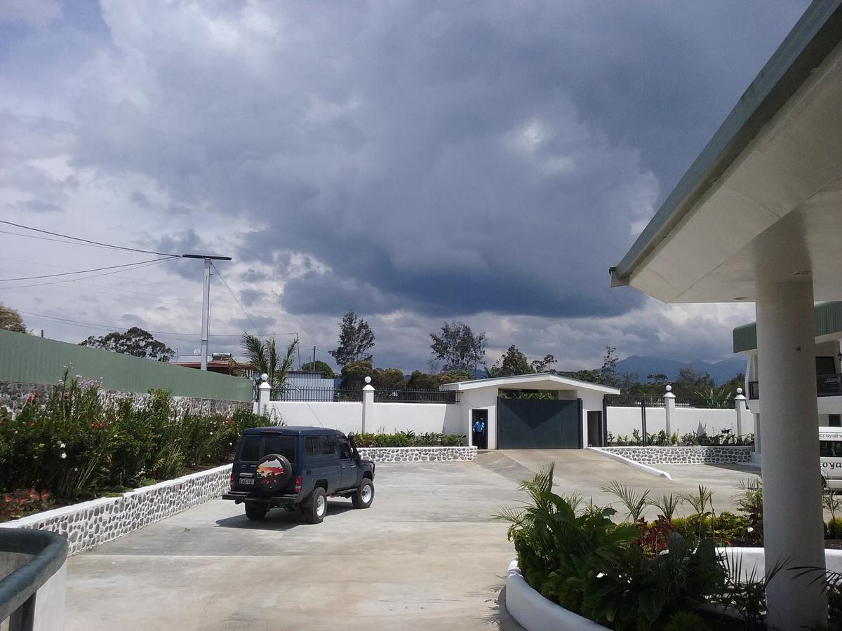 Mcroyal Hotel Mount Hagen Dış mekan fotoğraf